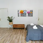 Cozy Studio In Friedrichshain, 4 Quiet Guests Only