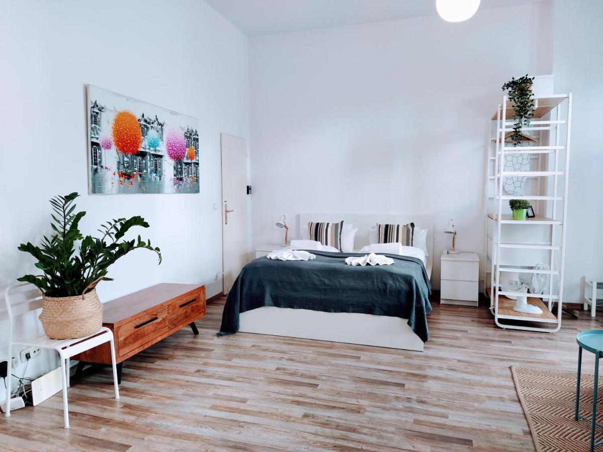 Cozy In Friedrichshain, 4 Quiet Guests Only Appartamento Berlino